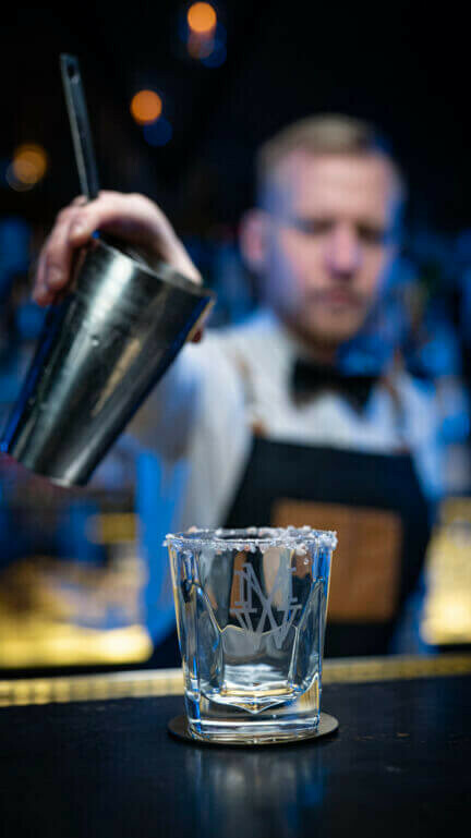 WITUCKI® VODKA • Service für Bars, Clubs, Restaurants & mehr